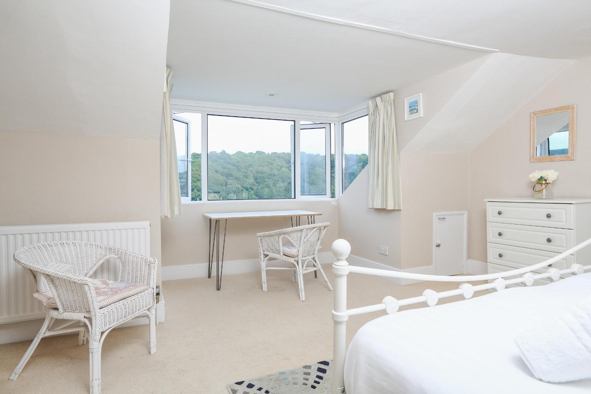 Vila Middle Watch Dartmouth Exteriér fotografie